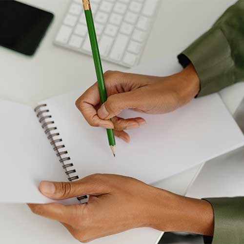 Registrar